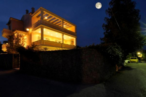 Piano House